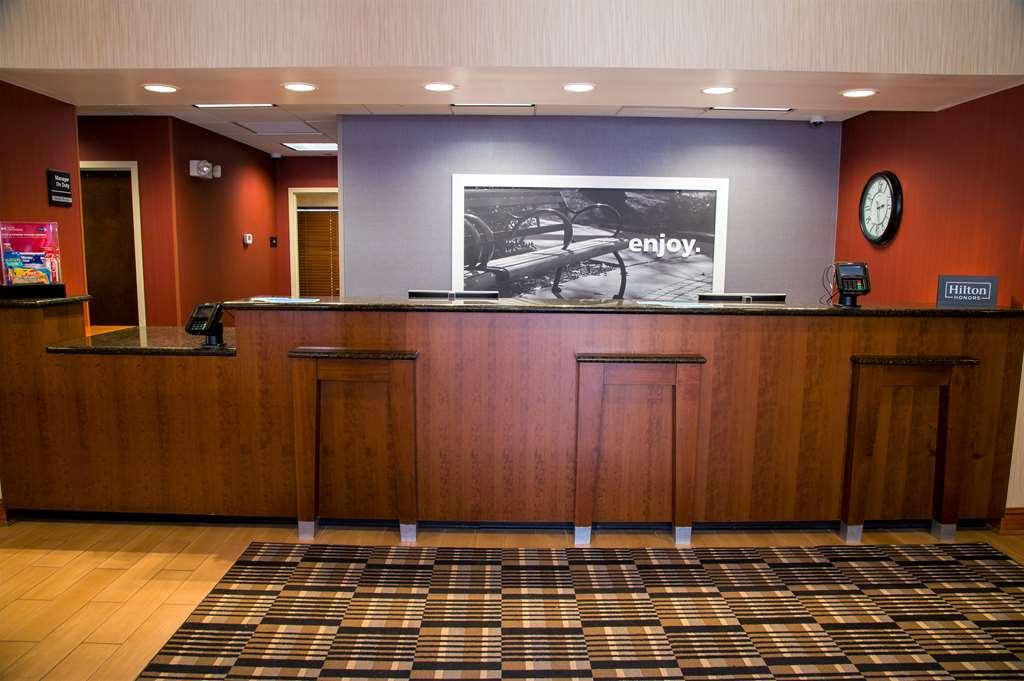 Hampton Inn Lewisburg Exteriör bild