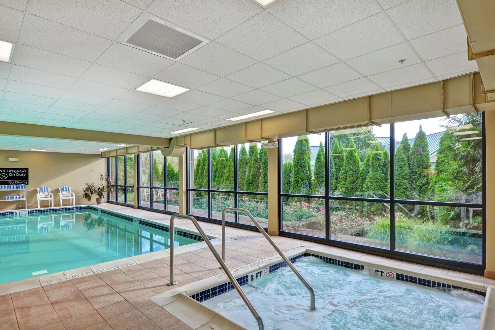 Hampton Inn Lewisburg Exteriör bild
